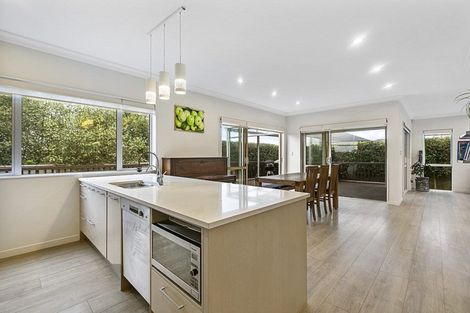 Photo of property in 15 Steamer Road, Silverdale, 0932