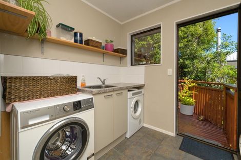 Photo of property in 15 Te Ata Place, Atawhai, Nelson, 7010