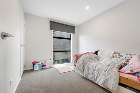 Photo of property in 125b Woodglen Road, Glen Eden, Auckland, 0602