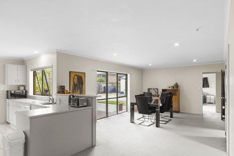 Photo of property in 30 Discovery Drive, Flagstaff, Hamilton, 3210