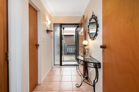 Photo of property in 15a Laing Place, Otumoetai, Tauranga, 3110