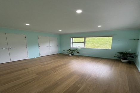 Photo of property in 37 Stockport Grove, Churton Park, Wellington, 6037