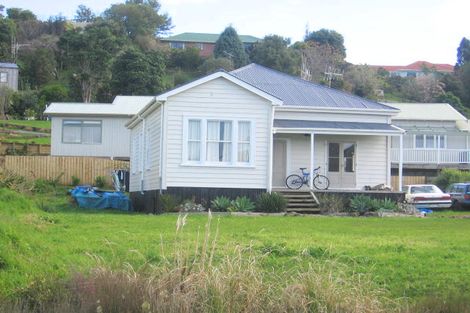 Photo of property in 34 Beach Road, Onerahi, Whangarei, 0110