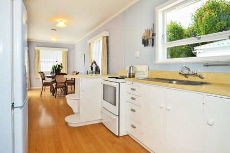 Photo of property in 2 Lytton Road, Riverdale, Gisborne, 4010