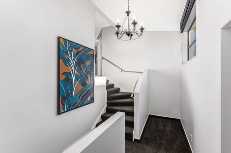 Photo of property in 38 Tongariro Drive, Aotea, Porirua, 5024