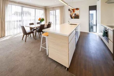 Photo of property in 4/275 Kilmore Street, Christchurch Central, Christchurch, 8011