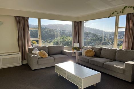 Photo of property in 26 Winston Street, Crofton Downs, Wellington, 6035