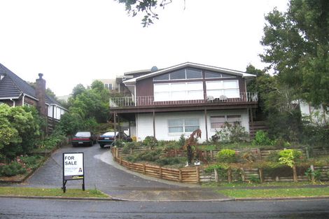 Photo of property in 47 Chelsea View Drive, Chatswood, Auckland, 0626