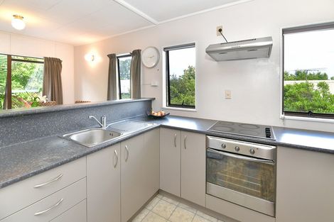 Photo of property in 26a Brian Crescent, Stanmore Bay, Whangaparaoa, 0932
