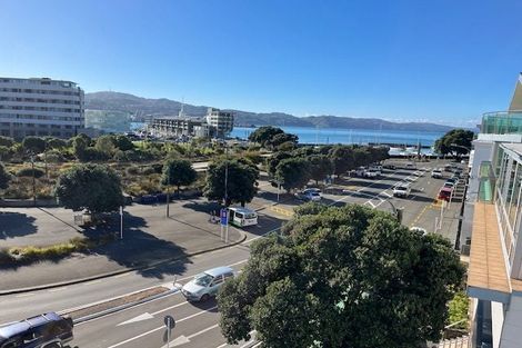 Photo of property in Fountain Court, 6/48 Oriental Parade, Oriental Bay, Wellington, 6011