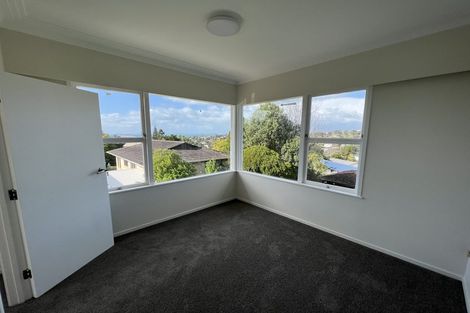 Photo of property in 96 Glamorgan Drive, Torbay, Auckland, 0630