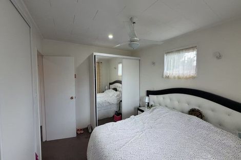 Photo of property in 40 Jandell Crescent, Bucklands Beach, Auckland, 2014