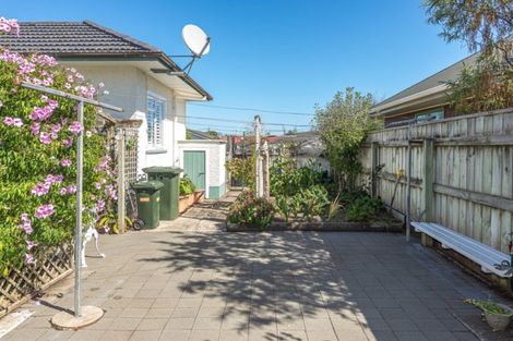 Photo of property in 98 Alma Road, Gonville, Whanganui, 4501