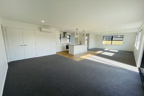 Photo of property in 8 Ned Place, Halswell, Christchurch, 8025