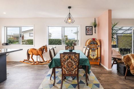 Photo of property in 11 Egmont Road, Ngongotaha, Rotorua, 3010