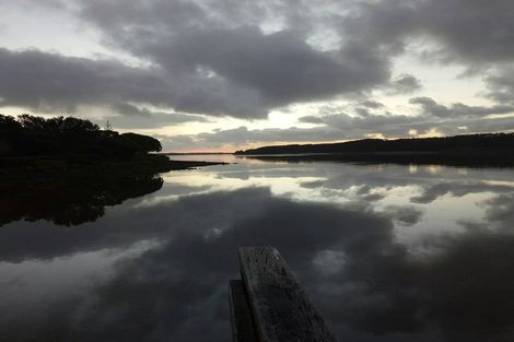 Photo of property in 122 Maunsell Road, Port Waikato, Tuakau, 2695