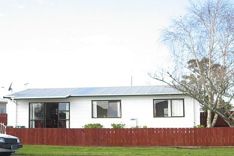 Photo of property in 1/88 Main Street, Edgecumbe, 3120