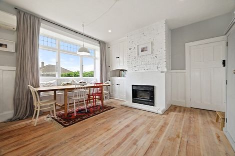 Photo of property in 120 Lyttelton Street, Spreydon, Christchurch, 8024