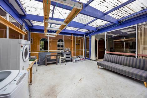 Photo of property in 19 Tybalt Street, Stratford, 4332