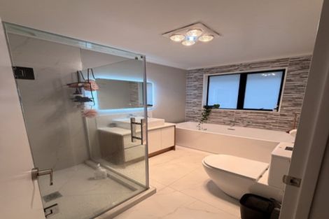 Photo of property in 9 Miharo Crescent, Flagstaff, Hamilton, 3210