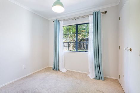 Photo of property in 85 Buscomb Avenue, Henderson, Auckland, 0610