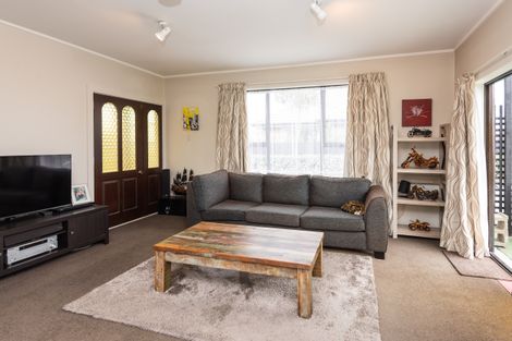 Photo of property in 43 Johns Road, Belfast, Christchurch, 8051