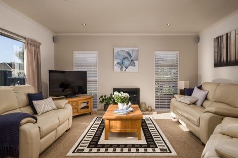 Photo of property in 3 Pohutukawa Grove, Lytton West, Gisborne, 4010