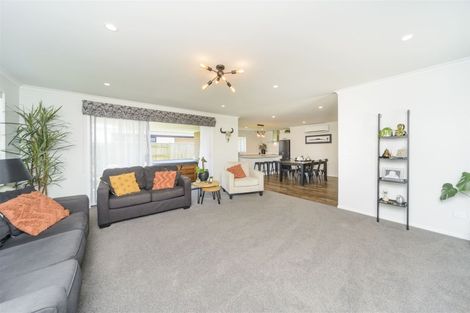 Photo of property in 22 Monarch Drive, Ashhurst, 4810