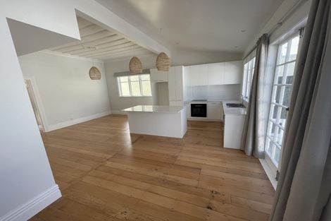 Photo of property in 26 Anne Street, Devonport, Auckland, 0624