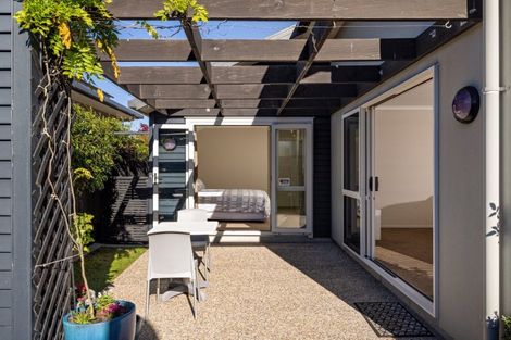 Photo of property in 16 Bridgewater Way, Pyes Pa, Tauranga, 3112