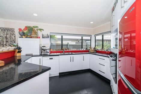 Photo of property in 6a Franklin Avenue, Hokowhitu, Palmerston North, 4410