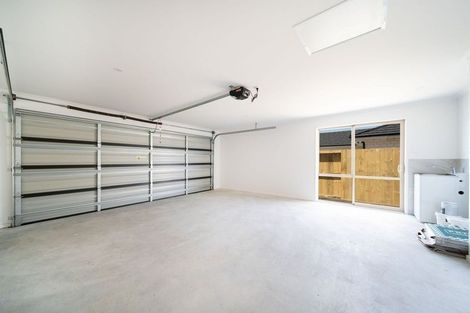 Photo of property in 91 Kaurinui Crescent, One Tree Point, 0118