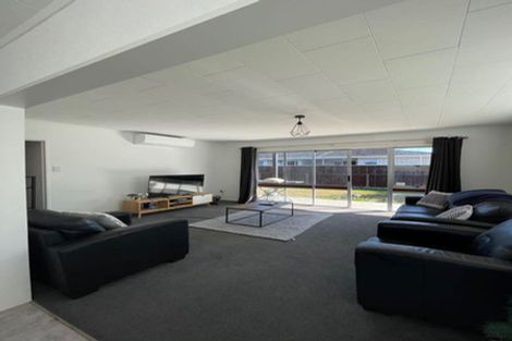 Photo of property in 36 Lockhart Avenue, Milson, Palmerston North, 4414