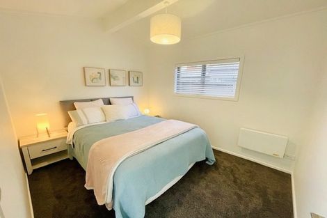 Photo of property in 25a Ludlam Crescent, Woburn, Lower Hutt, 5010