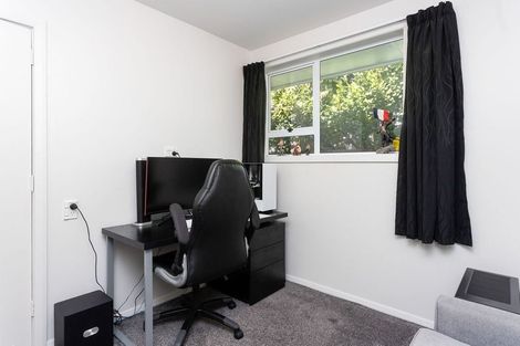 Photo of property in 118 Grimseys Road, Redwood, Christchurch, 8051