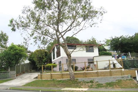 Photo of property in 57 Norana Road, Timberlea, Upper Hutt, 5018