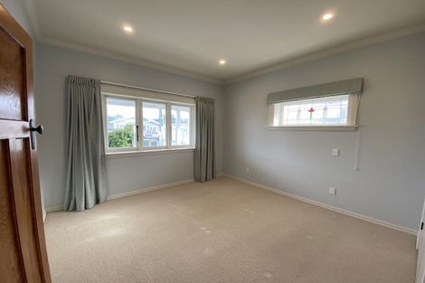 Photo of property in 4 Collins Street, Petone, Lower Hutt, 5012