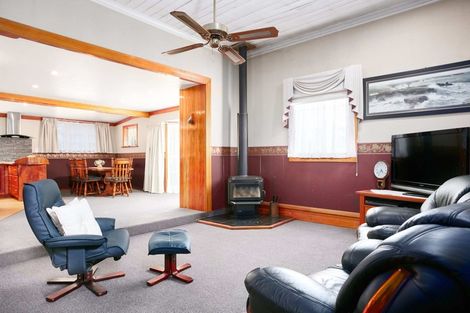 Photo of property in 832 Gladstone Road, Te Hapara, Gisborne, 4010