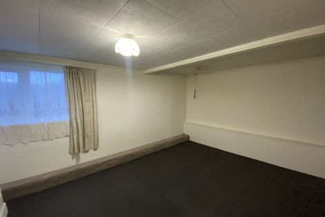 Photo of property in 1/1 Benders Avenue, Hillcrest, Auckland, 0627
