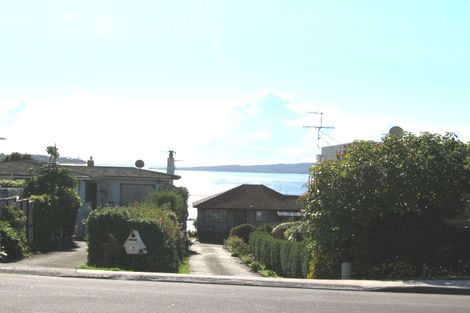 Photo of property in 15 Takutai Avenue, Bucklands Beach, Auckland, 2012