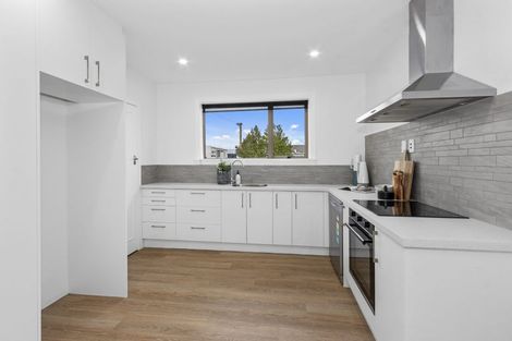 Photo of property in 82 Shortland Street, Wainoni, Christchurch, 8061