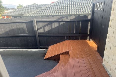 Photo of property in 63 Westerham Drive, Dannemora, Auckland, 2016