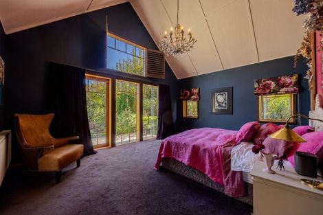 Photo of property in 270 Beacon Point Road, Wanaka, 9305
