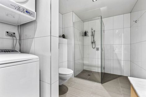 Photo of property in 1/50 Marine Parade, Mount Maunganui, 3116