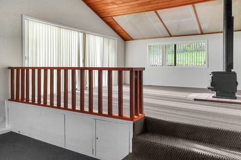 Photo of property in 161 Horsman Road, Waitakere, Henderson, 0782