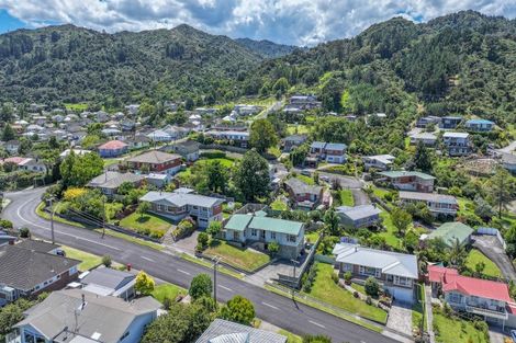 Photo of property in 152 Brunton Crescent, Thames, 3500