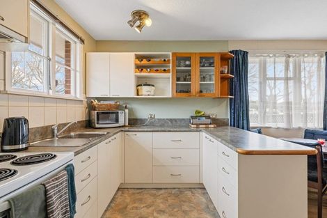 Photo of property in 413 Linwood Avenue, Bromley, Christchurch, 8062