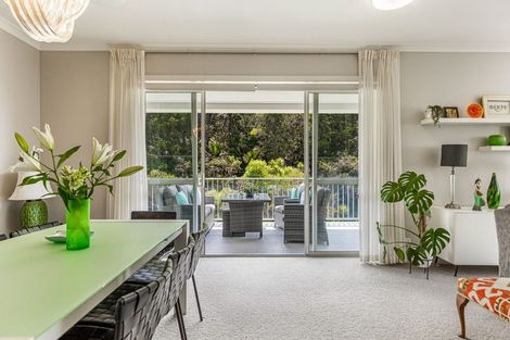 Photo of property in 24 Eaves Bush Parade, Orewa, 0931