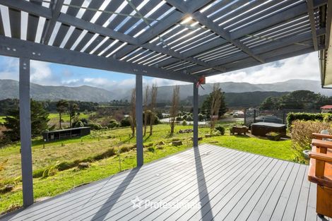 Photo of property in 1712 State Highway 2, Kaitoke, Upper Hutt, 5018