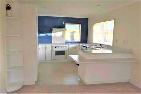 Photo of property in 1/9 Travers Place, Northpark, Auckland, 2013